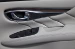Infiniti M56 S 2010 года